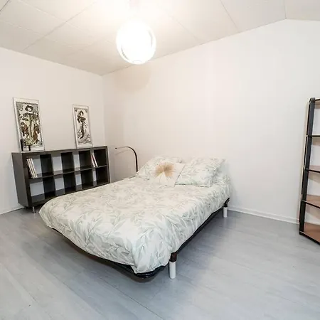 Belle Maison Et Jardin A 10 Pers *