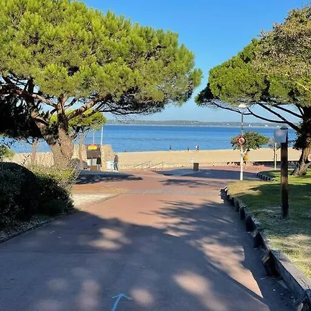 Belle Maison Et Jardin A 10 Pers *