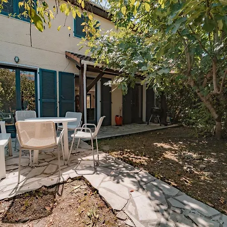 Belle Maison Et Jardin A 10 Pers Pessac