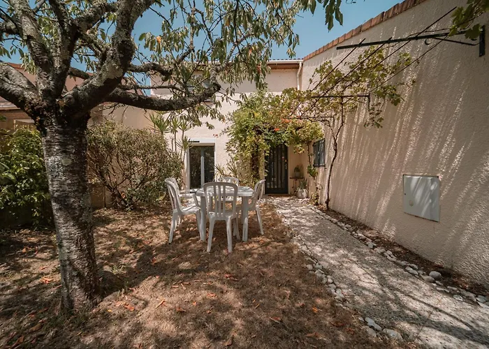 别墅 Belle Maison Et Jardin A 10 Pers *